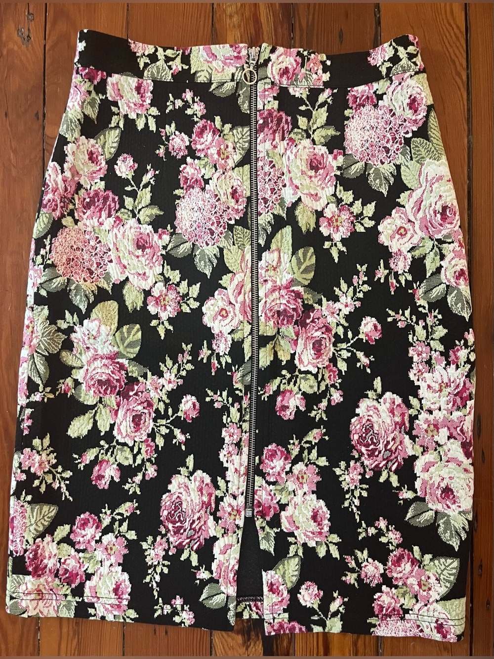 Anthropologie Maeve Floral Rose Pencil Skirt | Black Pink | M - Picture 5 of 10